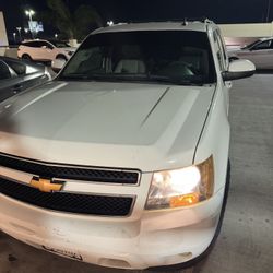 2014 Chevrolet Suburban