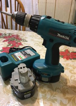 Makita 6347D drill drive kit 18 volts