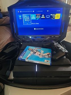 PS4  + Case +  controller+ Game