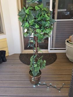 Fake 46" Ivy Tree