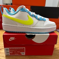 Nike Court Borough Low 2 Kids Sneakers Size 4.5Y Fits Women’s Size 6