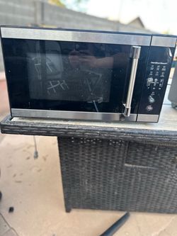 Hamilton Beach Countertop Microwave 1.1 cu ft