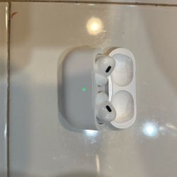 AirPod Pro 2 (like new)