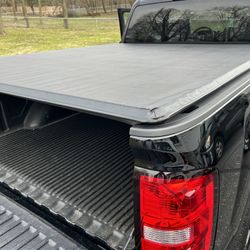 Tonneau Cover