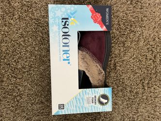 Isotoners Women’s Slippers