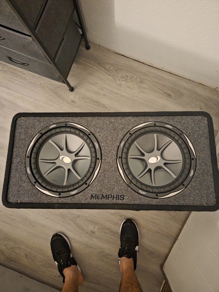Kicker Dual CVX Subwoofers