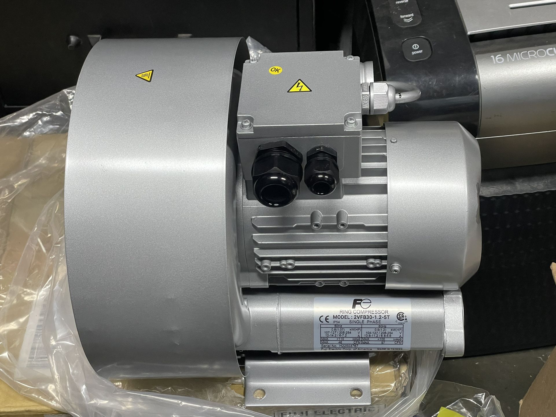 2VFB30-1.2-5T *NEW* Fuji Electric Side Channel Ring Blower ( Ring Compressor)