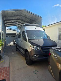 2020 Mercedes Sprinter 2500 Winnebago  Revel