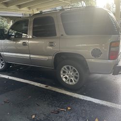 2002 Chevrolet Tahoe