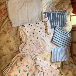 15 Receiving blankets￼