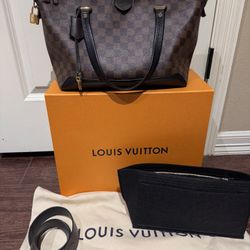 Classic Authentic Louis Vuitton Damier Ebene