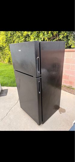Black Top-Freezer Refrigerator