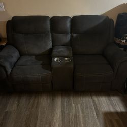 Recliner Love Seat 