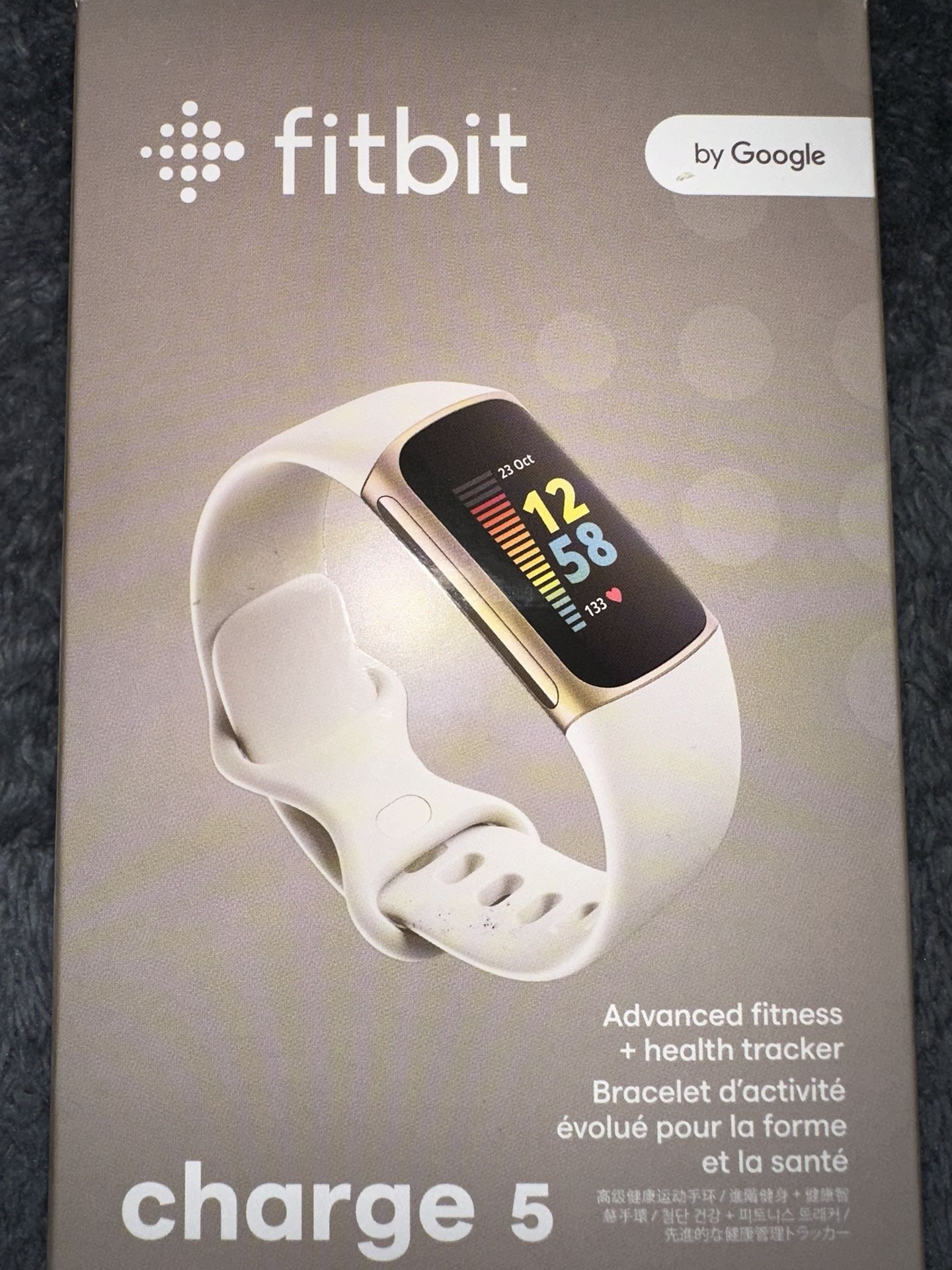 Fitbit Charge 5