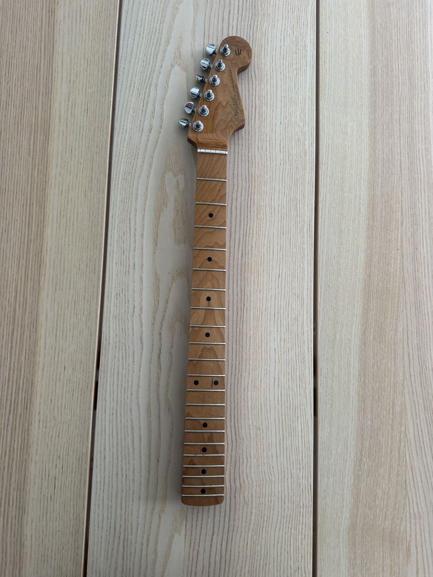 Fender Strat Roasted Maple Neck (60s Ventura)