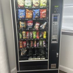 Vending Machine $900 OBO