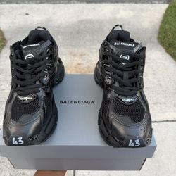 Black Balenciaga Runners 