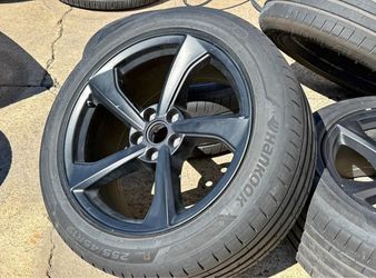 FREE DELIVERY 4x 2025 Tesla Model Y Juniper Wheels Crossflow 19"  Hankook 75%