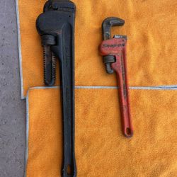 Snap-On Pipe Wrench + Heavy Duty Pipe Wrench – Used