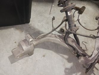 2018 Infiniti  Q50 AWD Front Suspension 