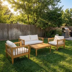 Acacia wood patio set