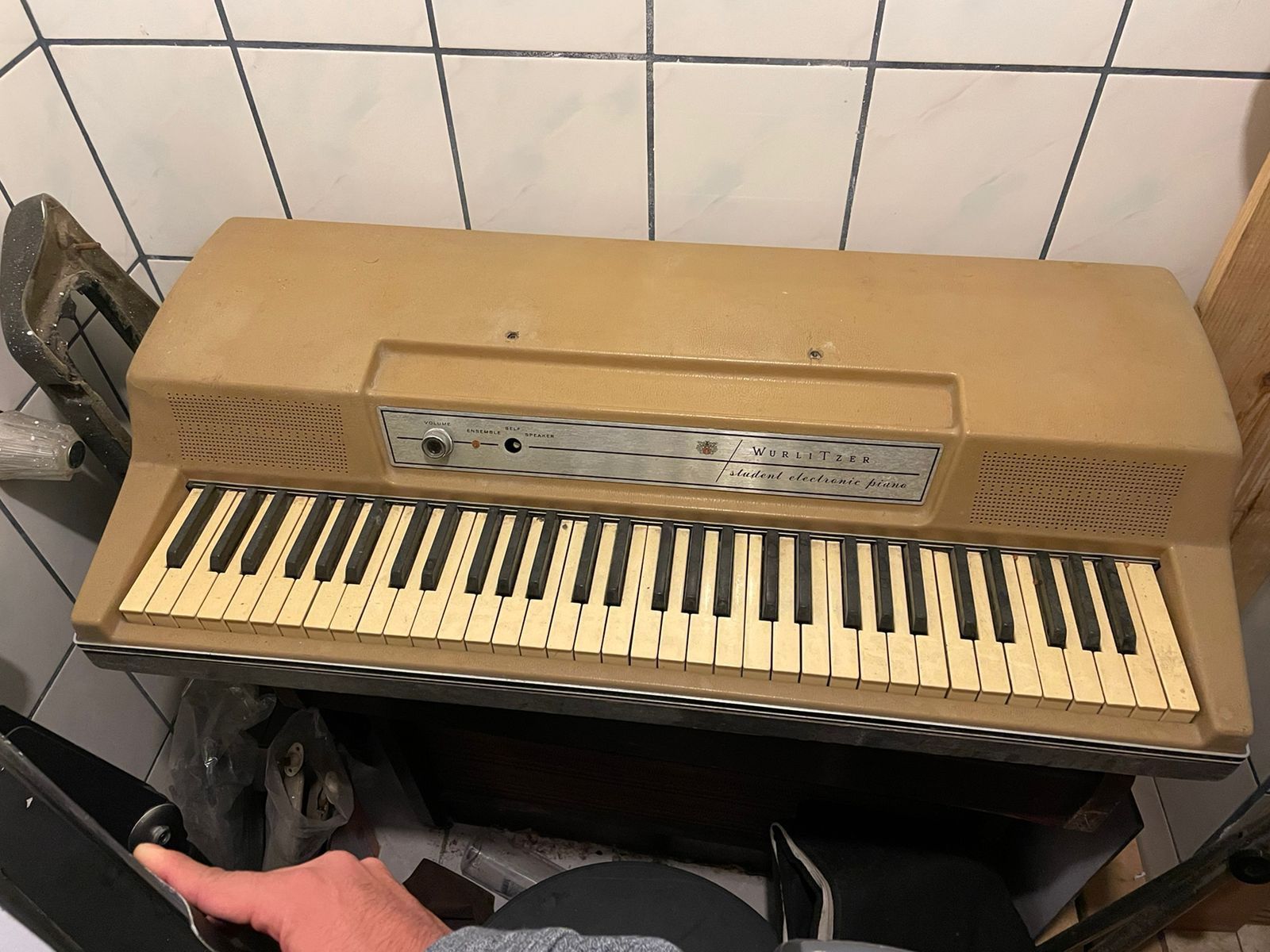 Wurlitzer Student Electronic Piano for Sale in San Diego CA OfferUp