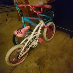 Youth Hello Kitty Bike