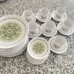 NORITAKE Progression Palos Verdes set of 32 pieces