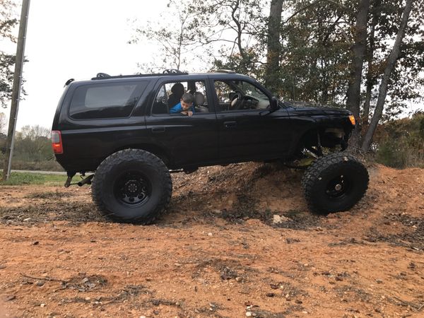 Toyota 4Runner rock crawler for Sale in Randleman, NC - OfferUp