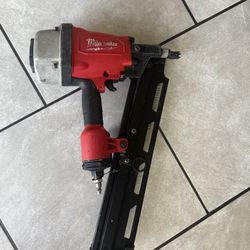 Pneumatic 3-1/2 in. 21 Degree Full Round Head Framing Nailer/3-1/2 in. Clavadora de marco 