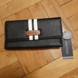 Brand New Nautica Wallet With RFID Safe ... Retail Price $49