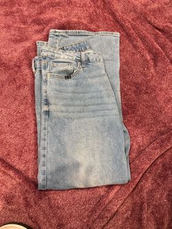 🛍️ Women’s Clothing Cleanout – Great Deals! 🛍️