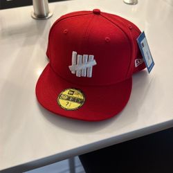 Hat Undefeated 