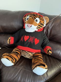 🐯 Giant Tiger Plush - Super Soft with Hoodie