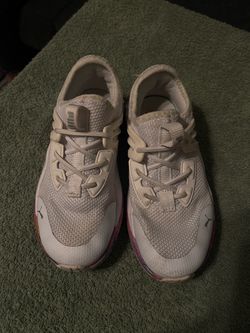 Girls puma shoes