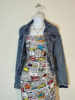 Almost Famous Sleeveless Comic Print bodycon dress Size:L Color : Black/White/Multi