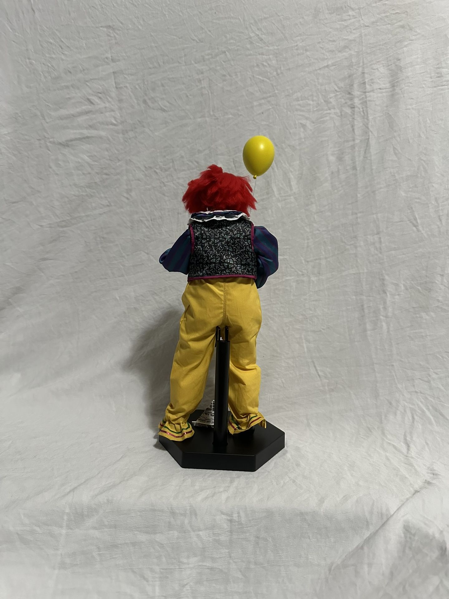 Hot Toys Sideshow Pennywise IT