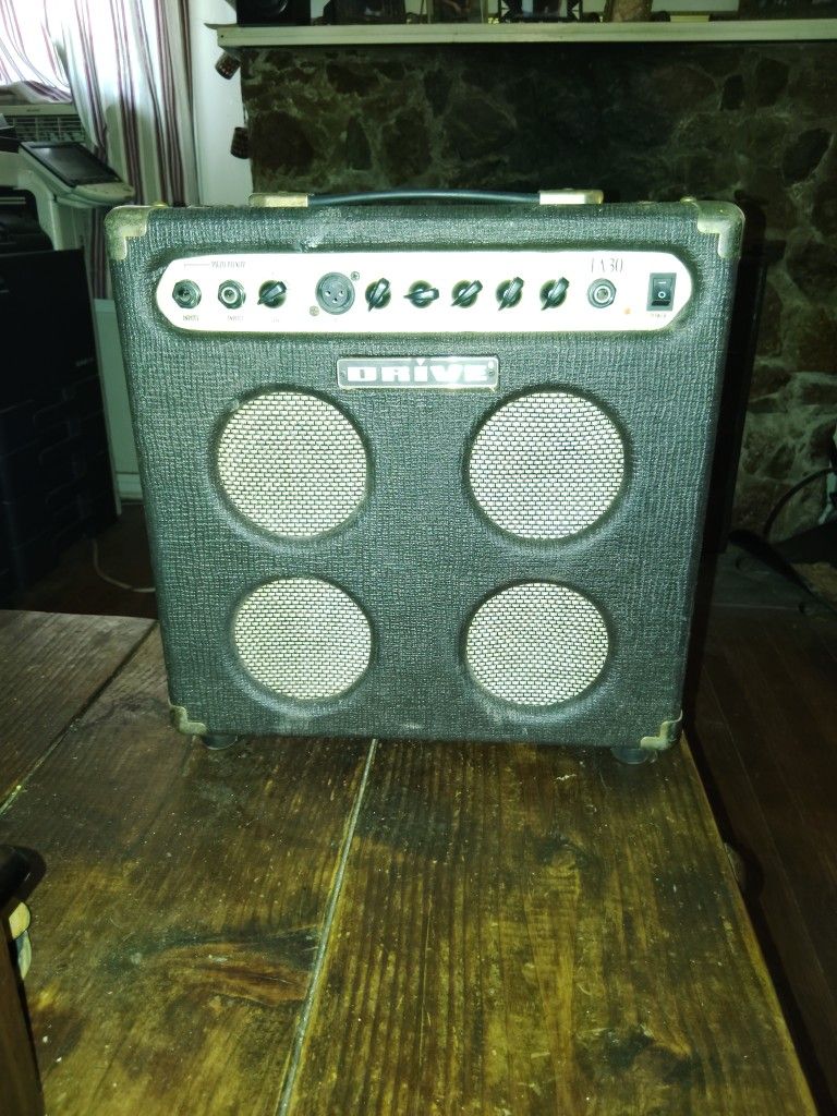 Drive Guitar Amplifier