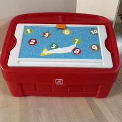 Step2 2-1  Kids toy box and art lid