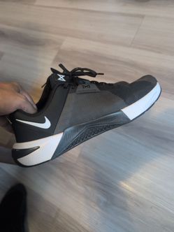 Nike Men's Metcon 10 Training Shoes