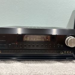 Integra DTC 9.4 Stereo/Thx Surround Controller Preamp Aux XLR Outputs Phono