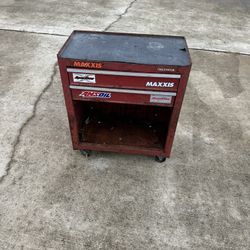 Maxxis Tool Box With Wheels