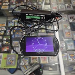 Sony PSP Go N1001 Handheld System Piano Black
