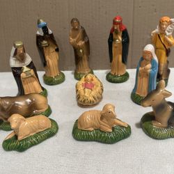 Vintage  Christmas  Nativity  Figurines  Ceramic 11 Pieces