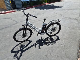 Varun ebike white