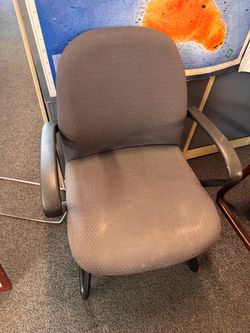 Office waiting room chairs ￼