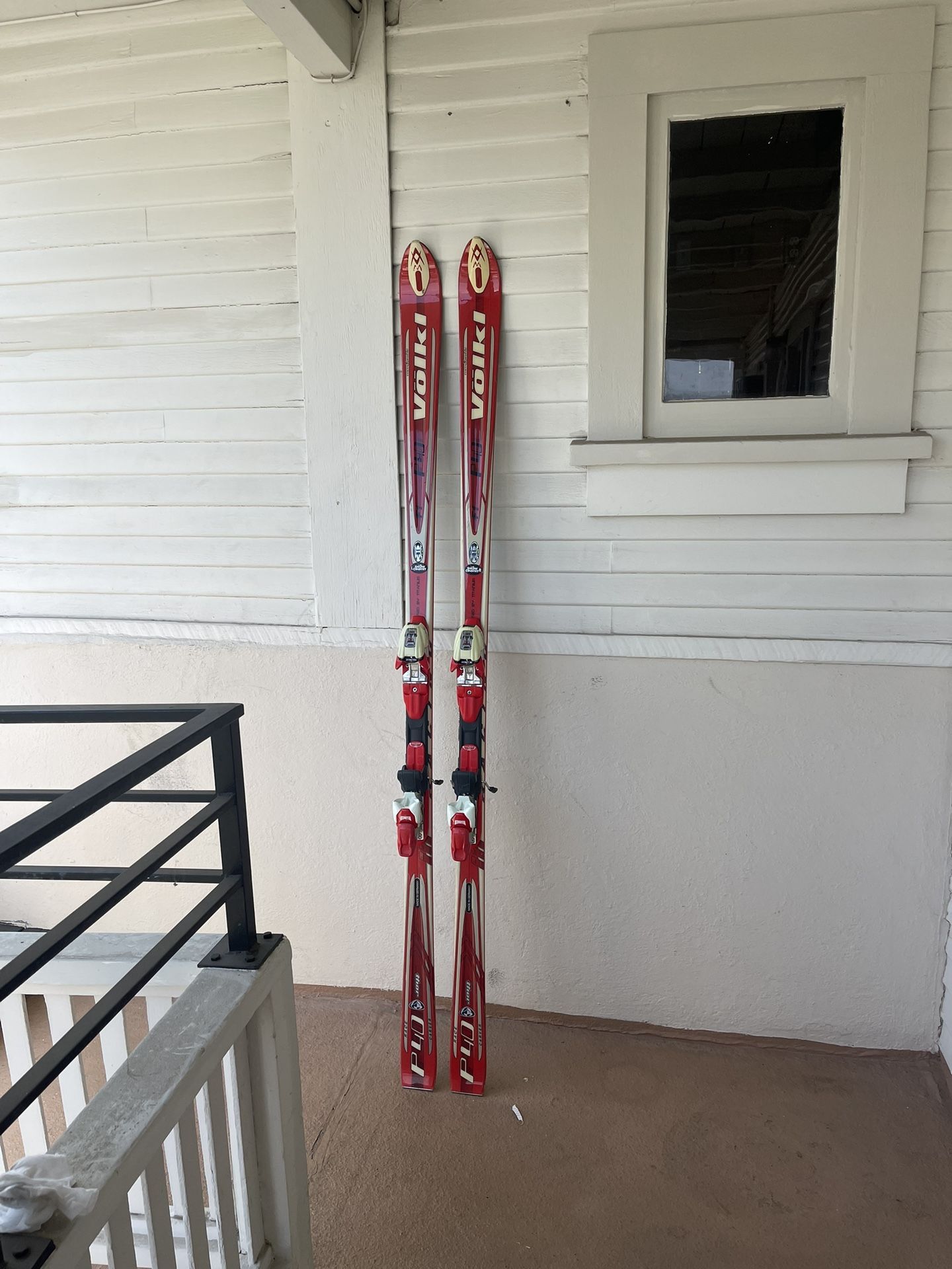 Volkl ski 