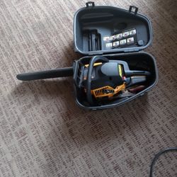 18 In Poland Chain Saw Starts Right Up Ex Chain And Sharpener