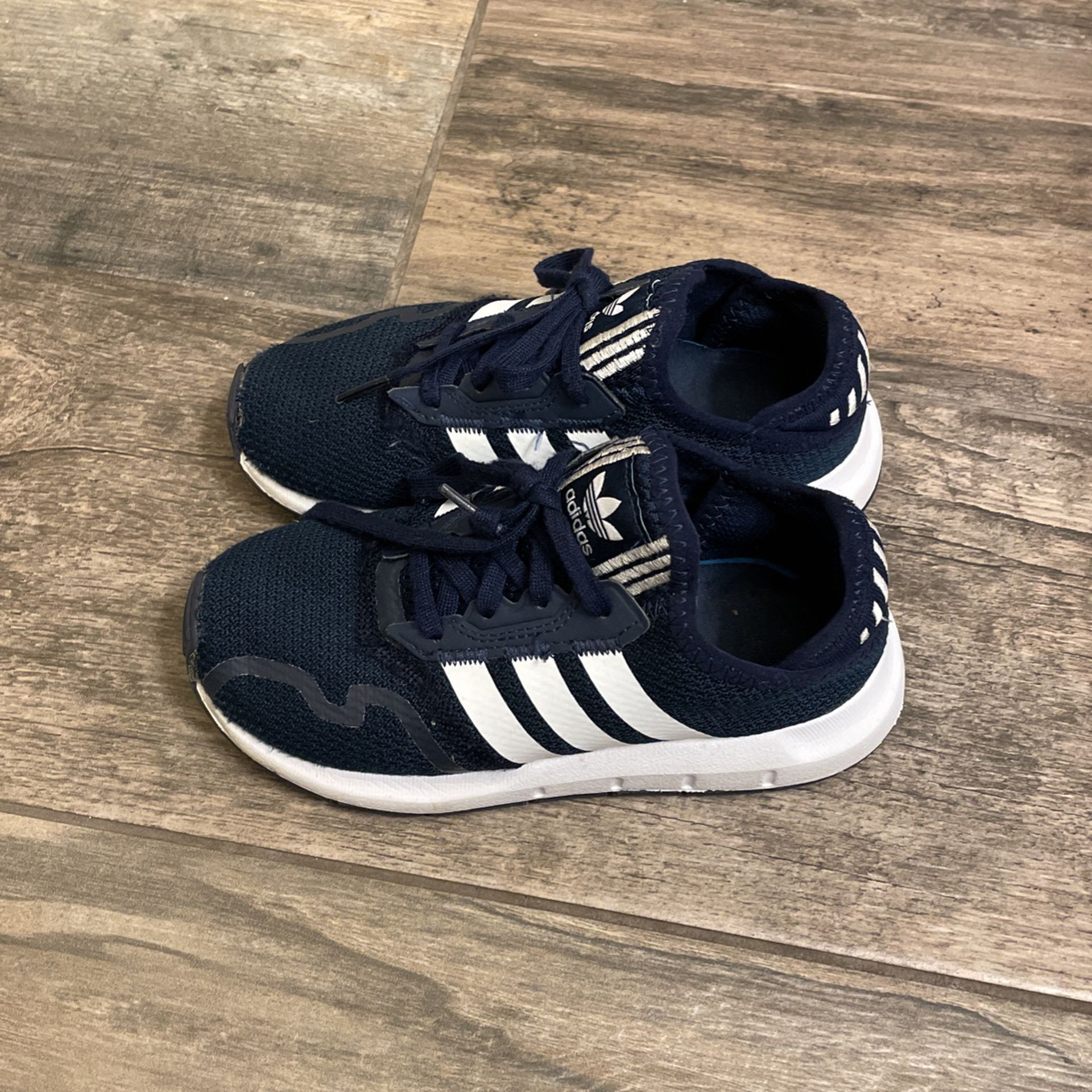 Adidas Shoes Size 13k for Sale in Peoria, OfferUp