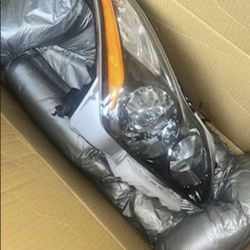 Infinity G37X Headlights 